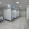 8e767e3a-5e7c-4bee-a39e-bd3c63379ac3 Cortinas Divisórias para Leito Hospitalar e Box de Banheiro